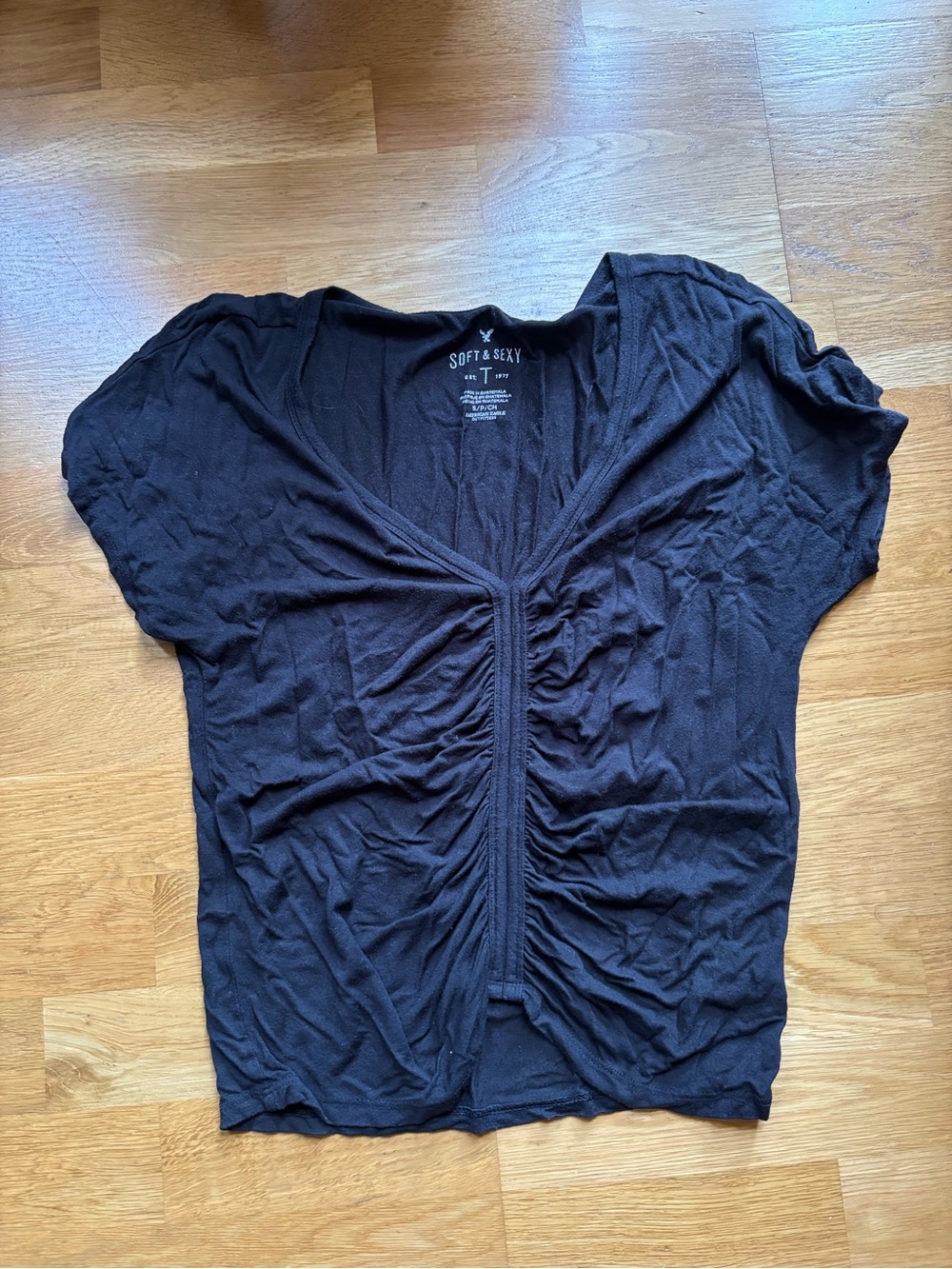 American Eagle Outfitters Black Ruched V-Neck Short Sleeve Top